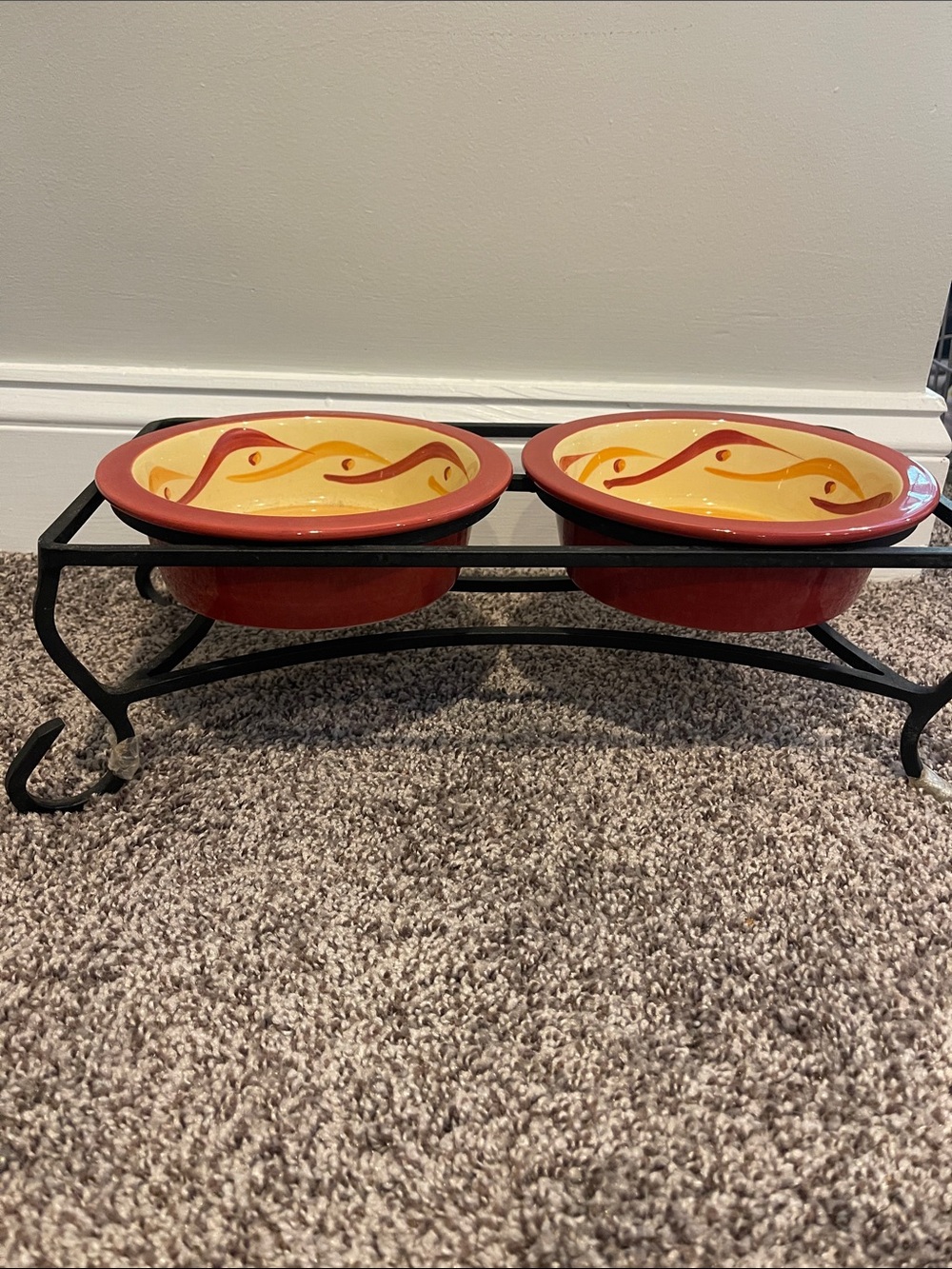 Southern Living Gail Pittman Dog Bowls and Stand